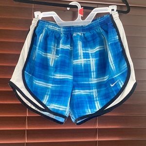 Nike dry fit shorts gently used